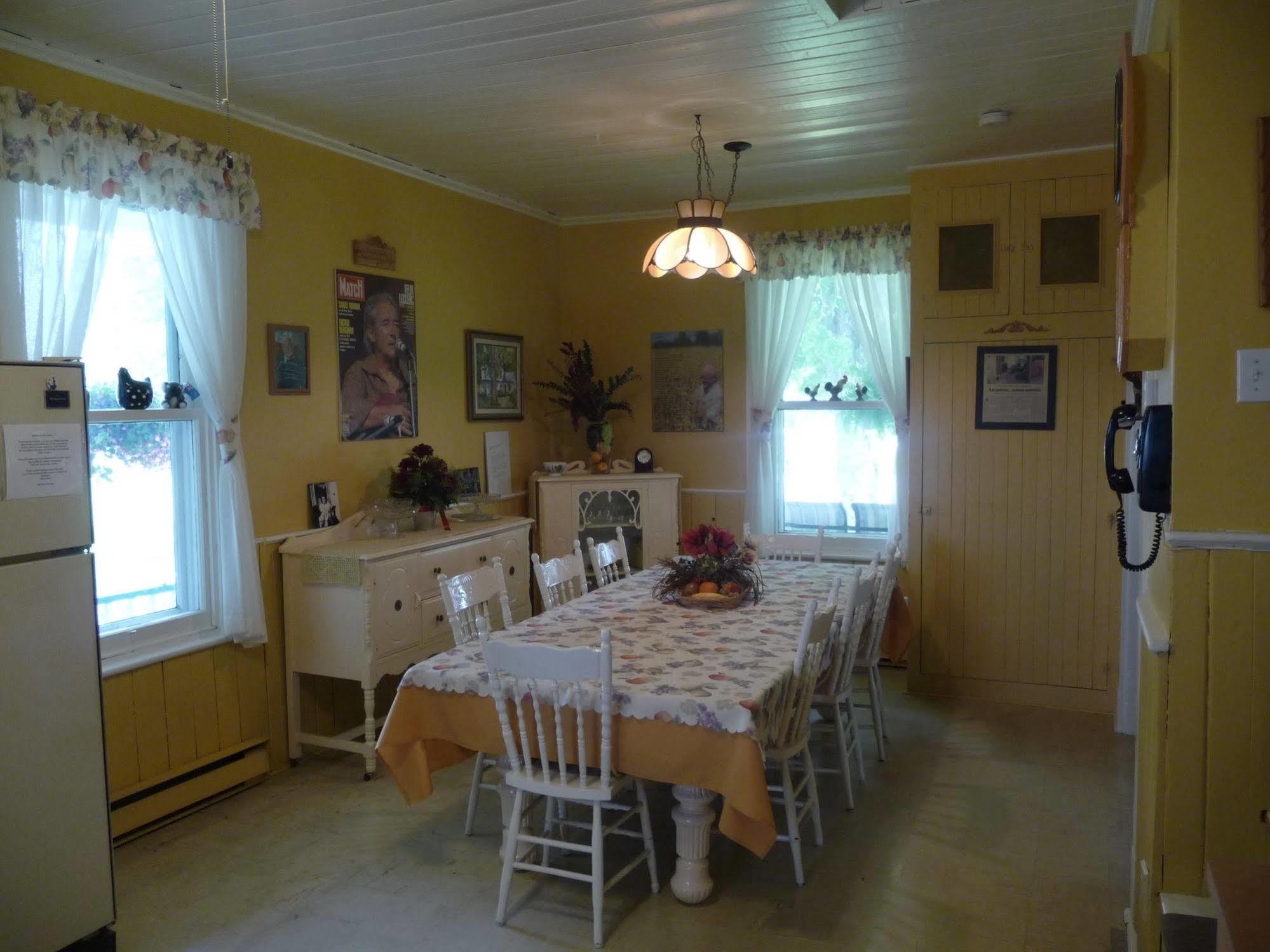 La Maison des Leclerc Trois-Rivières Extérieur photo